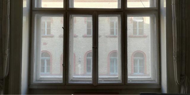 MEGKOREOGRAFÁLT ABLAKCSERE: KAPCSOLAT TÁNC ÉS ABLAKOK KÖZÖTT